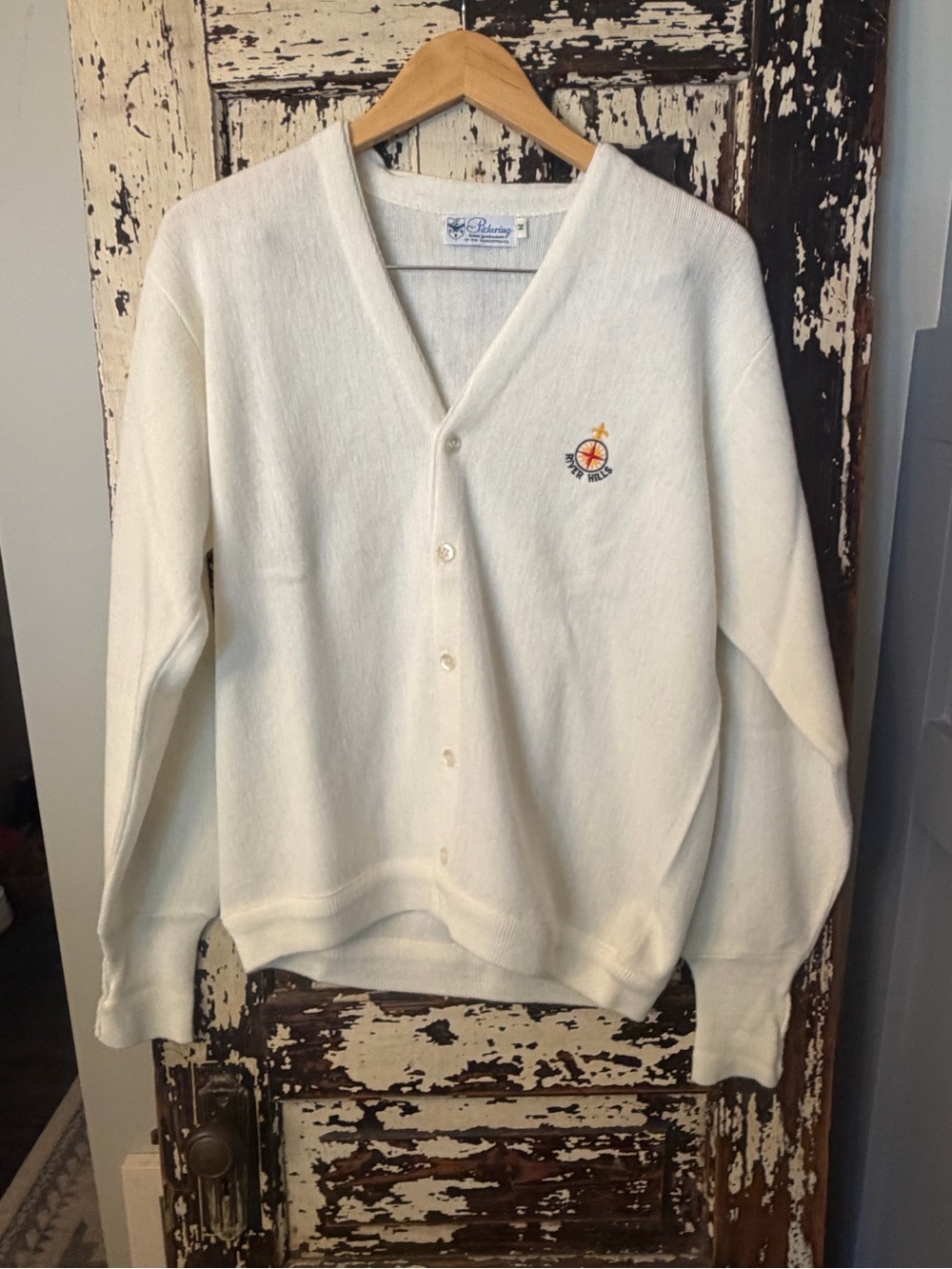 Vintage River Hills Golf Country club V-Neck Button Cardigan Sweater size M. 70s